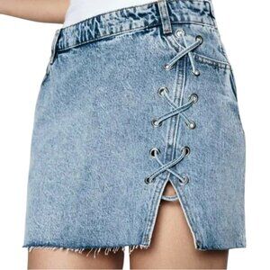 NWT Z1975 DENIM MINI SKIRT RAW EDGE LACE UP FESTIVAL FIERCE LOLITA BADDIE XS